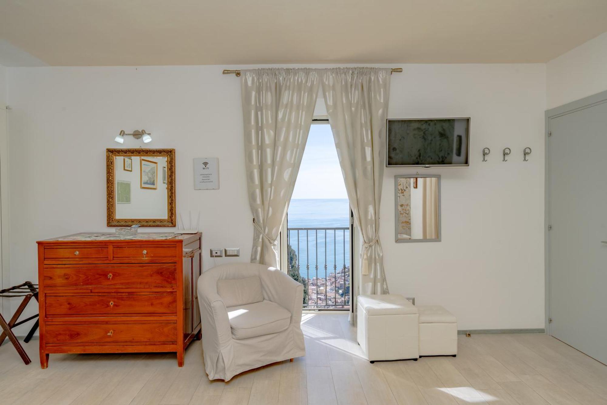 Il Paradiso Sul Mare Apartment Scala Eksteriør billede