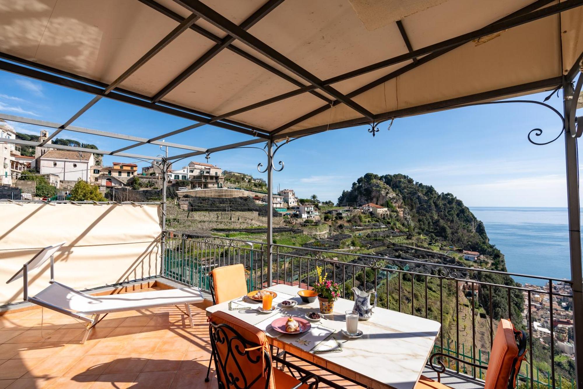 Il Paradiso Sul Mare Apartment Scala Eksteriør billede