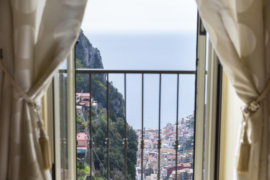 Il Paradiso Sul Mare Apartment Scala Eksteriør billede