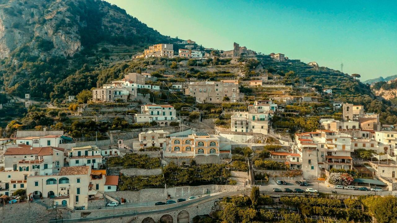 Il Paradiso Sul Mare Apartment Scala Eksteriør billede